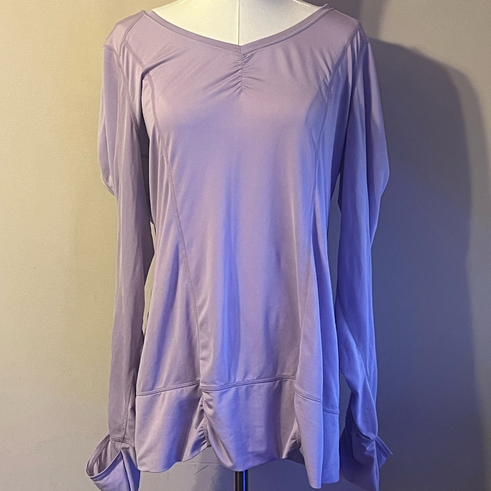 Like New Zella Lilac Long Sleeve